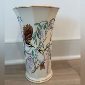 Vintage Lenox The Jefferson Vase